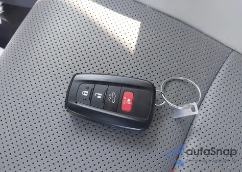 2024 Toyota Rav4 Limited from USA, damaged, VIN 2T3Y1RFV6RC288253